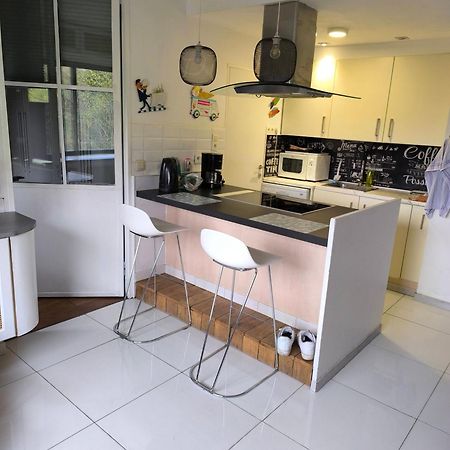 Liege Centre 6 Rue Montagne Sainte Walburge, 4000 Liege, Pour 2 Pers A 3 Minutes De La Gare St Lambert Apartment Luaran gambar