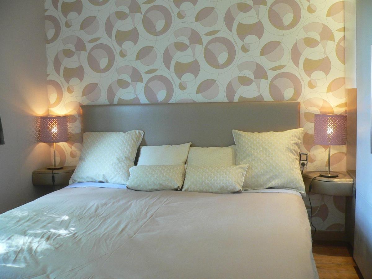 Liege Centre 6 Rue Montagne Sainte Walburge, 4000 Liege, Pour 2 Pers A 3 Minutes De La Gare St Lambert Apartment Luaran gambar