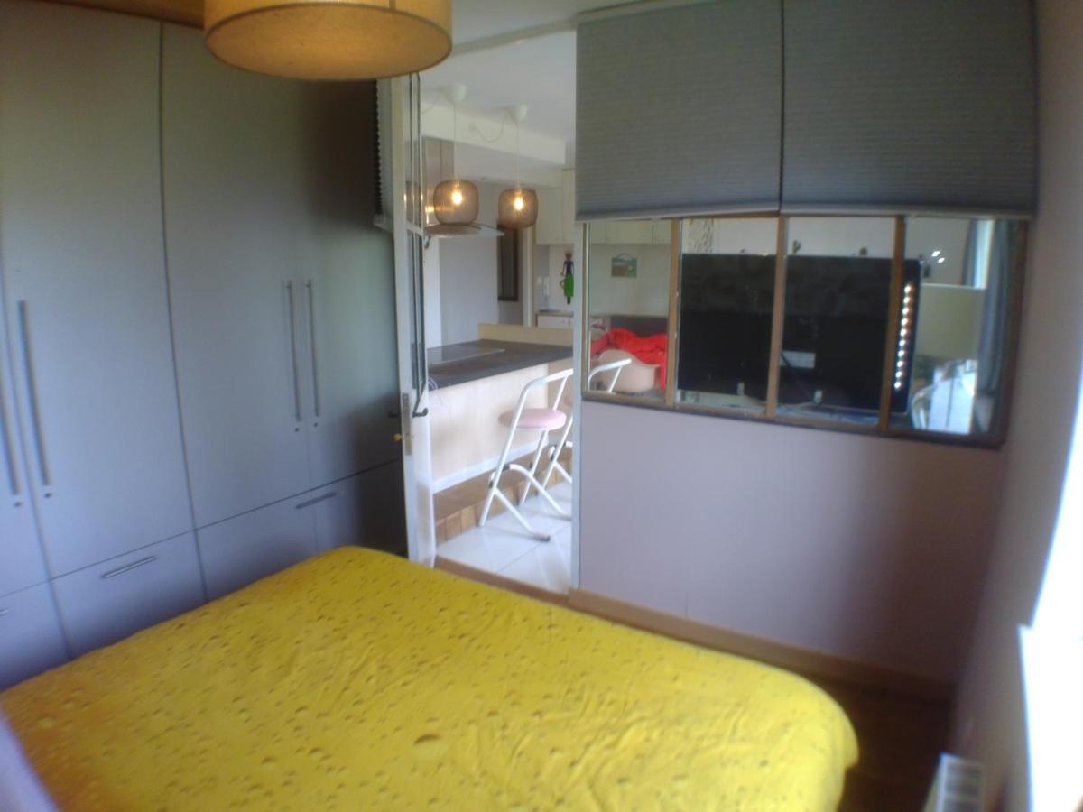 Liege Centre 6 Rue Montagne Sainte Walburge, 4000 Liege, Pour 2 Pers A 3 Minutes De La Gare St Lambert Apartment Luaran gambar