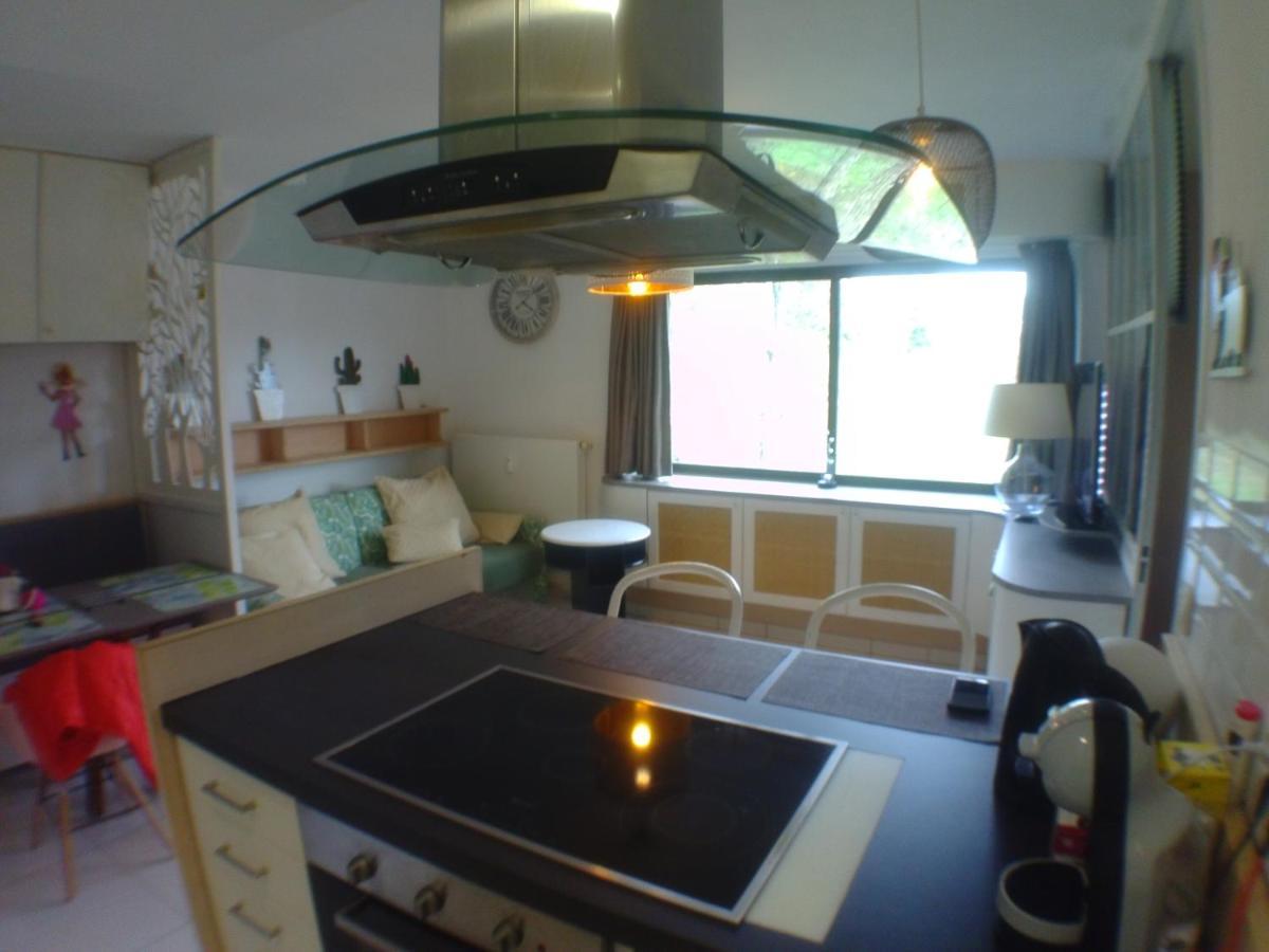 Liege Centre 6 Rue Montagne Sainte Walburge, 4000 Liege, Pour 2 Pers A 3 Minutes De La Gare St Lambert Apartment Luaran gambar
