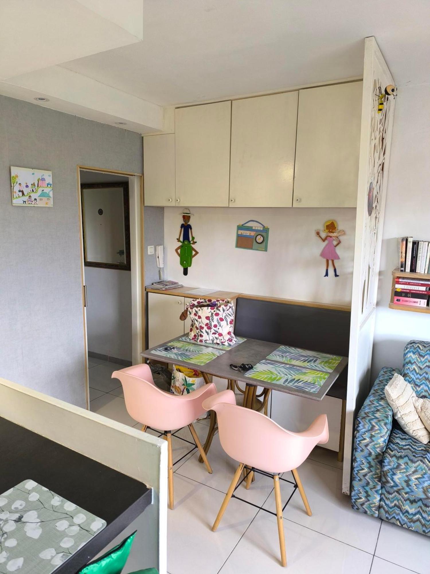 Liege Centre 6 Rue Montagne Sainte Walburge, 4000 Liege, Pour 2 Pers A 3 Minutes De La Gare St Lambert Apartment Luaran gambar