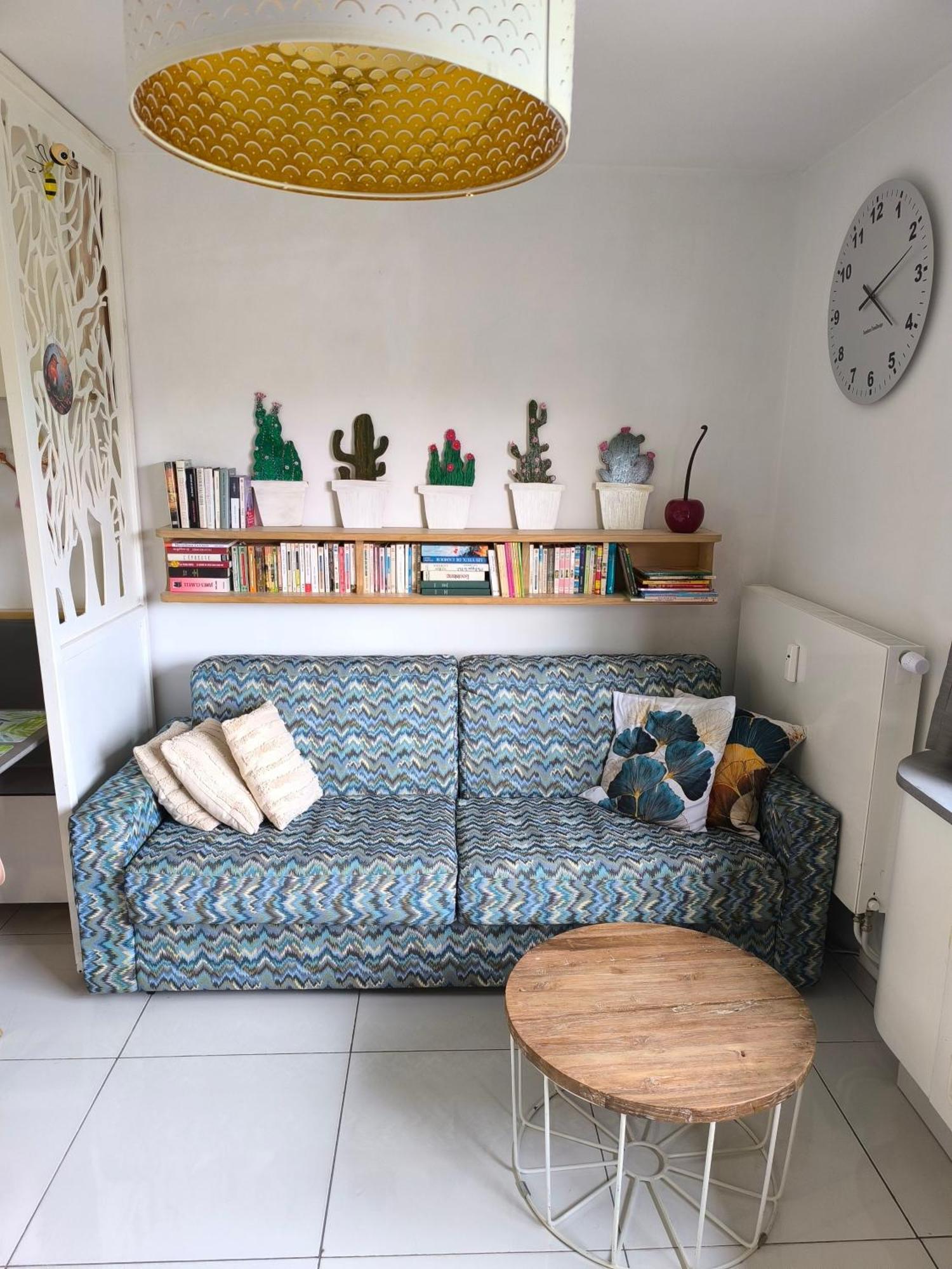 Liege Centre 6 Rue Montagne Sainte Walburge, 4000 Liege, Pour 2 Pers A 3 Minutes De La Gare St Lambert Apartment Luaran gambar